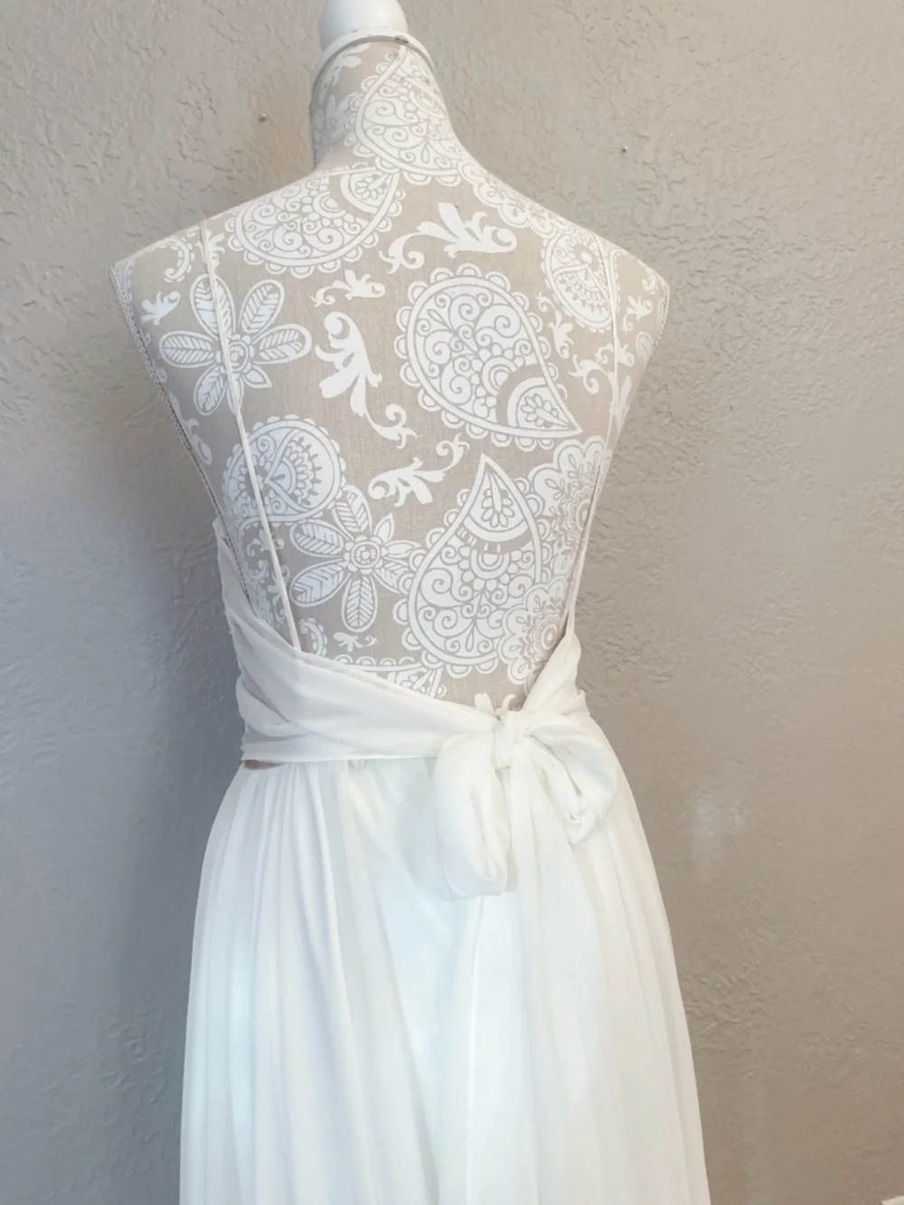 Truvelle Beaded Wedding Gown Size 14 Ivory Boho Lace Dress 30” waist - Like New - Picture 9 of 15